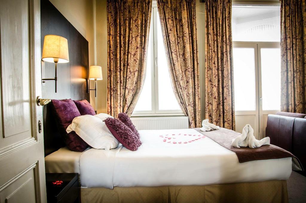 Hotel Gulden Vlies Bruges Room photo